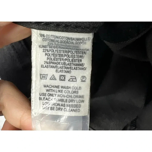 Free People modern femme colorblock black and gray mini skirt, size 8. - Picture 6 of 7